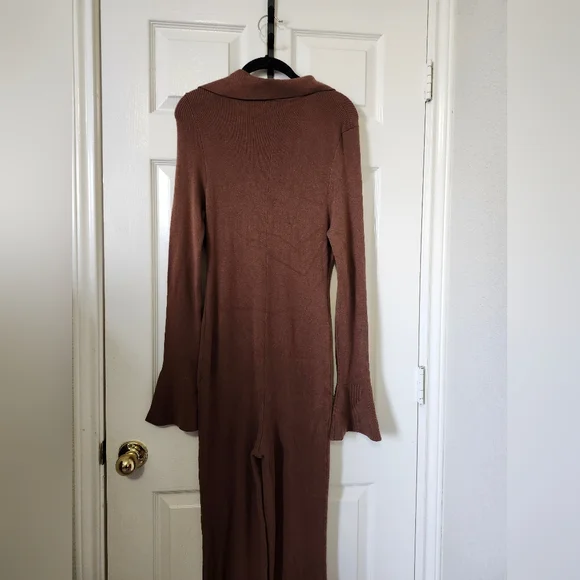 Urban Outfitters Brown Ribbed Long-Sleeve Zipper Jumpsuit - Picture 12 of 13